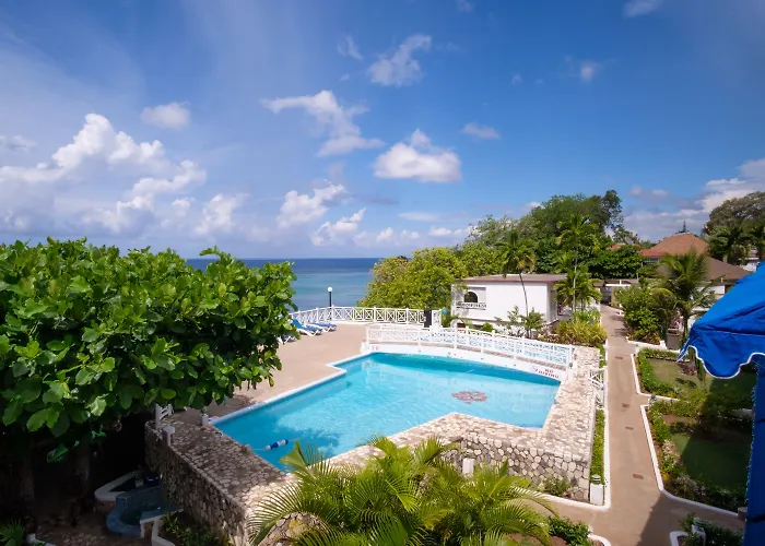 Hibiscus Lodge Hotel